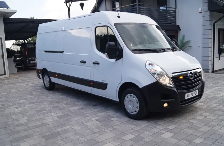 opel movano